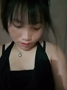 min-xinh online show from June 18, 2026, 1:04 pm