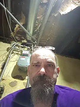 crazyheratic8 online show from July 28, 2026, 4:08 am