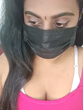 Dheronika sweetie online show from July 13, 2026, 6:00 pm