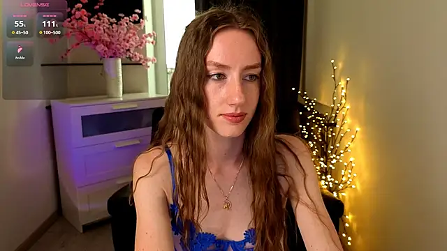 GoldenRose  online show from May 31, 2026, 12:56 pm