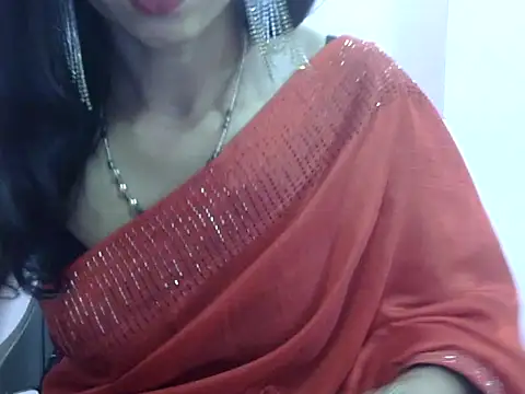 Snapshot of Laila_Cute chatting on July 12, 2026, 6:04 am Laila Cute online show from July 12, 2026, 6:04 am