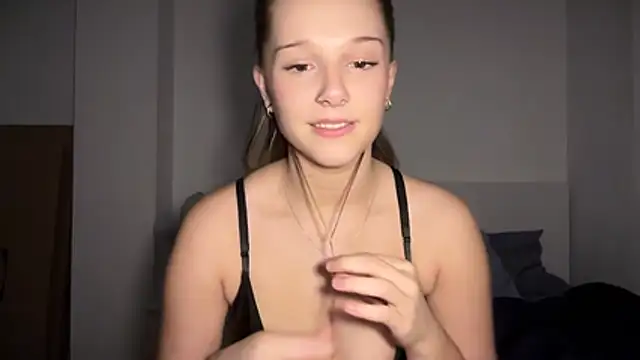 jessicapearsonsx online show from July 28, 2026, 8:52 pm
