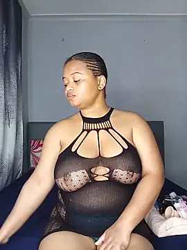 Sultrytits6 online show from June 15, 2026, 9:39 pm
