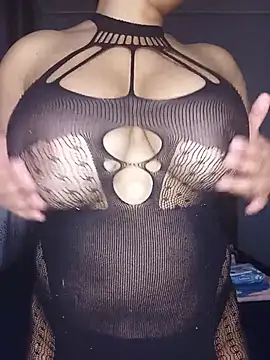 Sultrytits6 online show from July 20, 2026, 11:07 pm