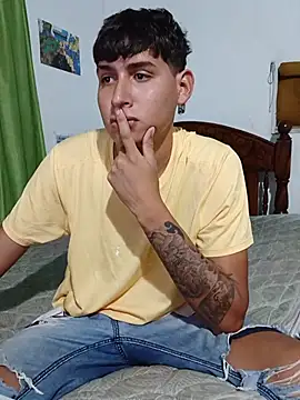 Luisneljc online show from June 20, 2026, 7:27 pm