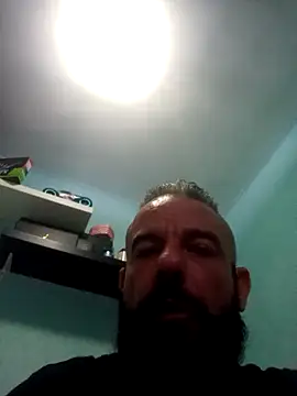 kikecastella online show from October 29, 2025, 3:58 pm