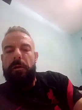kikecastella online show from November 3, 2025, 2:07 pm