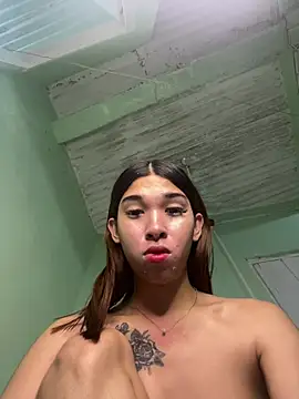 Yourdreamgoddess online show from July 24, 2026, 4:54 am