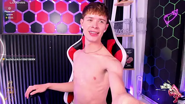 JackFrosst online show from July 23, 2026, 1:41 am