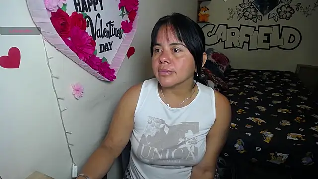 Miss  kendra  online show from July 14, 2026, 12:02 am
