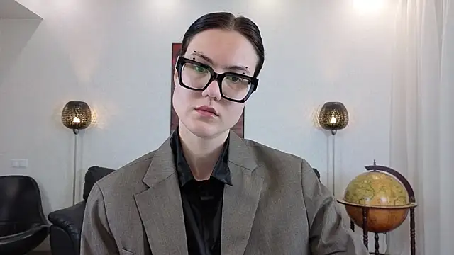 Snapshot of Marie_Fitch chatting on May 2, 2026, 12:48 am Marie Fitch online show from May 2, 2026, 12:48 am