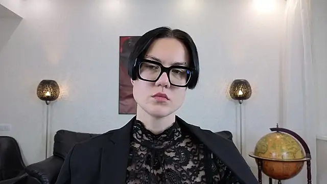 Snapshot of Marie_Fitch chatting on May 25, 2026, 1:00 am Marie Fitch online show from May 25, 2026, 1:00 am