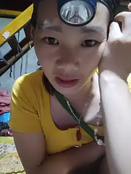 Snapshot of gio-thu chatting on July 19, 2026, 3:49 pm gio-thu online show from July 19, 2026, 3:49 pm