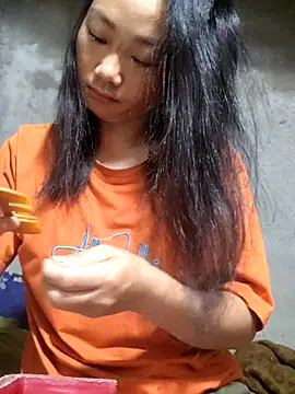 Snapshot of gio-thu chatting on July 23, 2026, 10:19 pm gio-thu online show from July 23, 2026, 10:19 pm