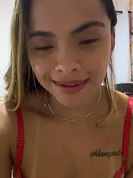 safadinhaquenteW online show from July 13, 2026, 12:52 pm