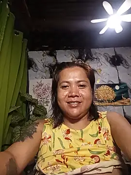 Snapshot of trishacummerts chatting on July 1, 2026, 7:13 pm trishacummerts online show from July 1, 2026, 7:13 pm