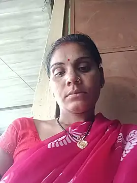 Snapshot of Munmun_7 chatting on August 4, 2026, 1:42 am Munmun 7 online show from August 4, 2026, 1:42 am