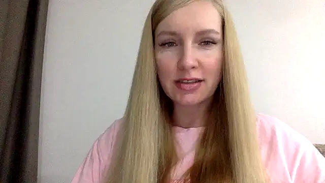 Snapshot of Neralith chatting on July 25, 2026, 6:05 pm Neralith online show from July 25, 2026, 6:05 pm