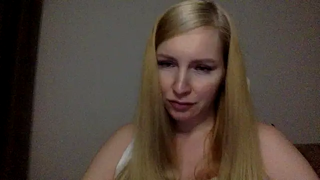 Snapshot of Neralith chatting on July 28, 2026, 6:53 pm Neralith online show from July 28, 2026, 6:53 pm