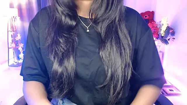 Rashiii  online show from July 22, 2026, 4:15 am