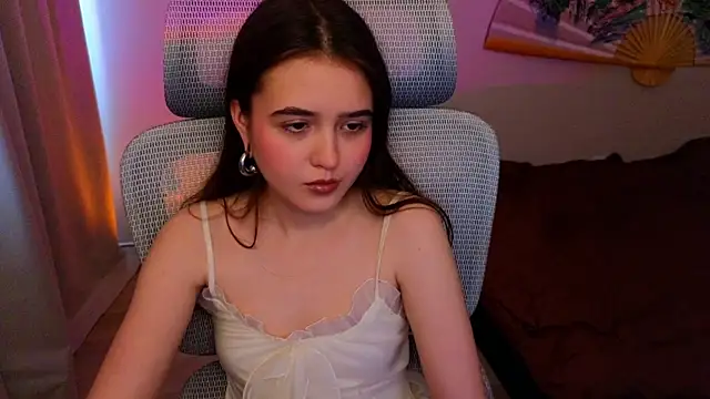 ViolaHight online show from July 5, 2026, 10:33 am
