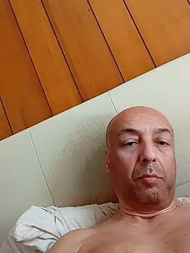 Snapshot of Cucco25 chatting on June 30, 2026, 8:37 am Cucco25 online show from June 30, 2026, 8:37 am