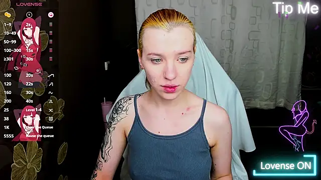 MeganNewCat online show from May 29, 2026, 9:13 pm