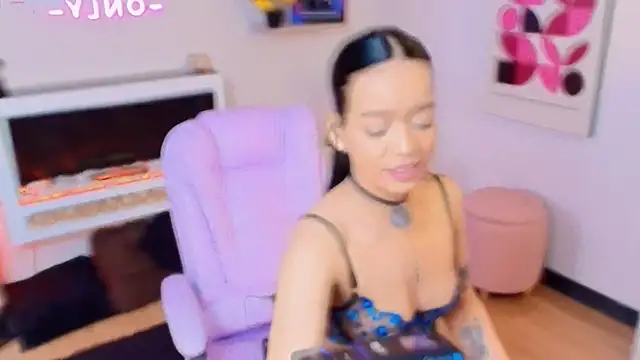 Miss koko  online show from July 25, 2026, 3:26 am
