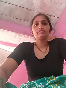Snapshot of Pooja_shre chatting on June 29, 2026, 3:13 am Pooja shre online show from June 29, 2026, 3:13 am