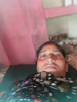 Snapshot of Pooja_shre chatting on July 11, 2026, 6:38 am Pooja shre online show from July 11, 2026, 6:38 am