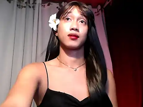 taylaxuxu online show from July 2, 2026, 10:27 pm