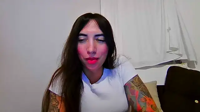 valeriahornier online show from July 26, 2026, 4:31 am