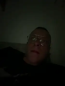 dominik2323 online show from July 17, 2026, 10:14 pm