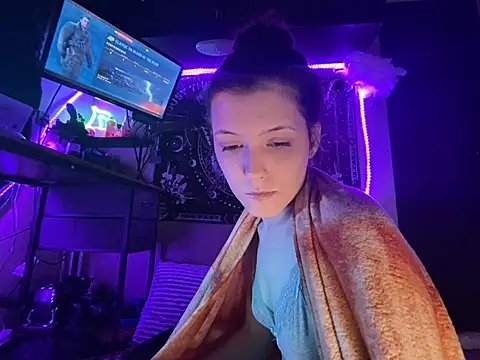 Thedeepwebcutie online show from July 8, 2026, 7:24 am