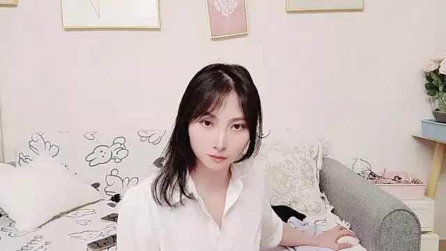 yuyan3929 online show from July 21, 2026, 12:51 pm