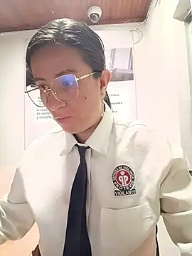 Valentina--1 online show from July 17, 2026, 10:33 am