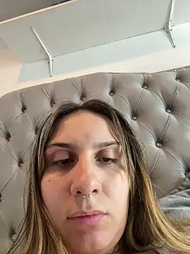 sarah honey   online show from May 29, 2026, 2:48 pm