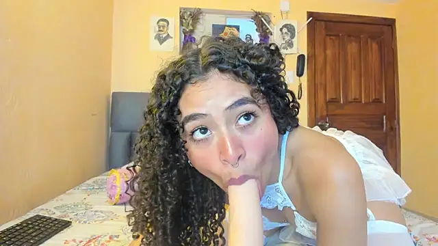 Keniia rizz online show from July 28, 2026, 6:20 pm