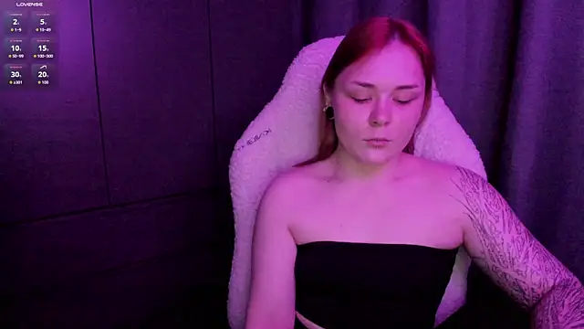 sophia lix online show from July 23, 2026, 3:43 pm