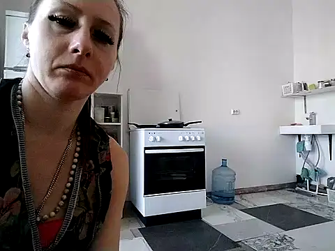 Anneta280671 online show from June 23, 2026, 8:12 am
