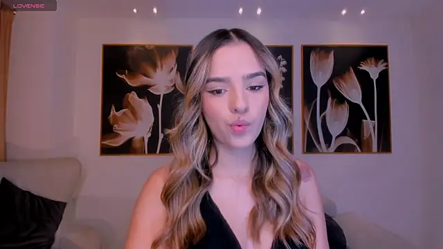 LaurentRosse1 online show from July 5, 2026, 10:50 pm