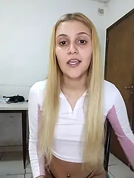 Snapshot of larubia_arg chatting on July 17, 2026, 4:08 am larubia arg online show from July 17, 2026, 4:08 am