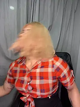 melani ferraraa  online show from July 21, 2026, 2:58 am