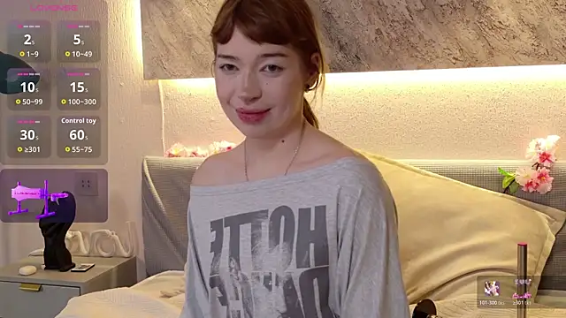 Snapshot of Nicolle_moors chatting on July 13, 2026, 3:15 pm Nicolle moors online show from July 13, 2026, 3:15 pm