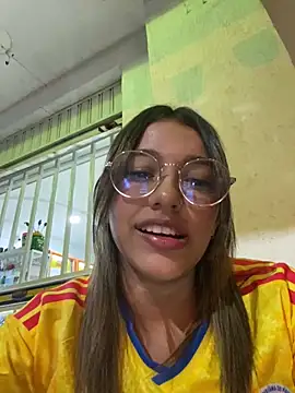 liahot69 online show from June 18, 2026, 1:17 am
