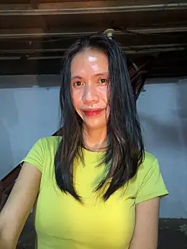 bellaUtops online show from May 23, 2026, 2:10 pm