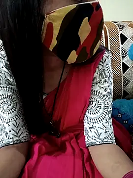 Snapshot of Tamil_White_Rose chatting on May 10, 2026, 6:57 pm Tamil White Rose online show from May 10, 2026, 6:57 pm