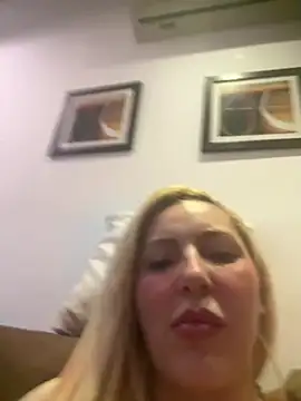 melisboa online show from July 8, 2026, 2:38 am