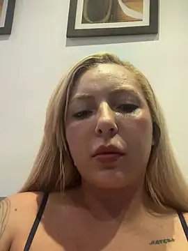 melisboa online show from July 23, 2026, 8:29 pm