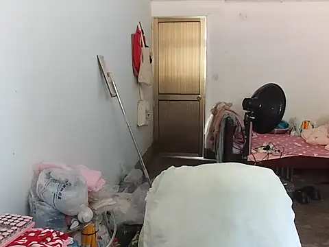 RebelAura online show from May 7, 2026, 3:23 am